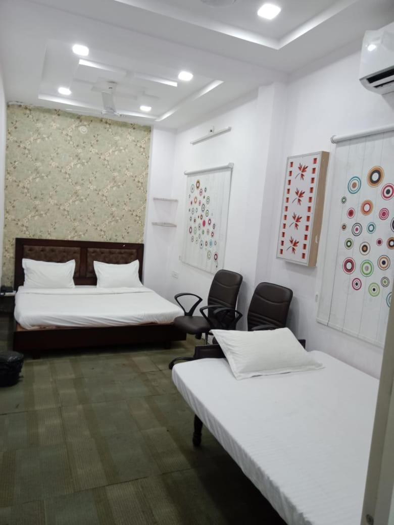 Geetanjali Hospital Near Hotel Stay In Udaipur Ngoại thất bức ảnh